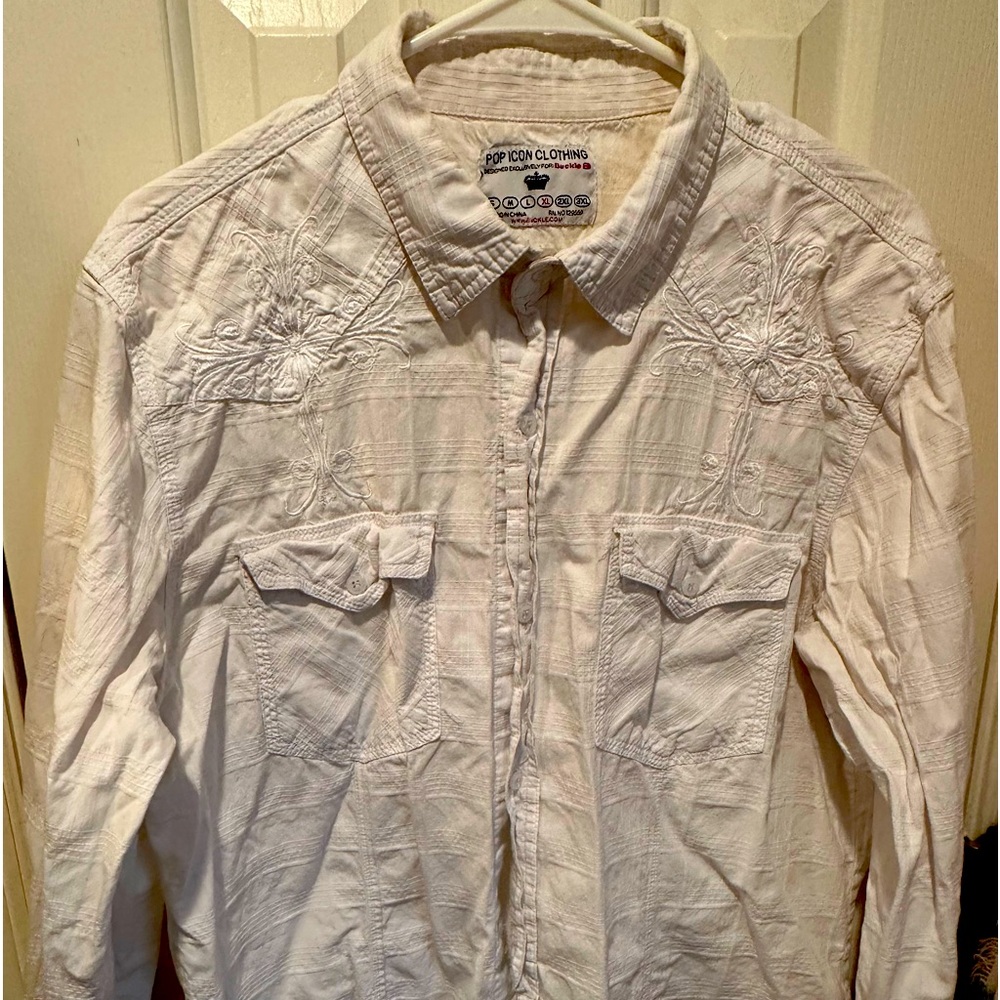 Pop Icon Men’s XL White Button Down Shirt with White Embroidery